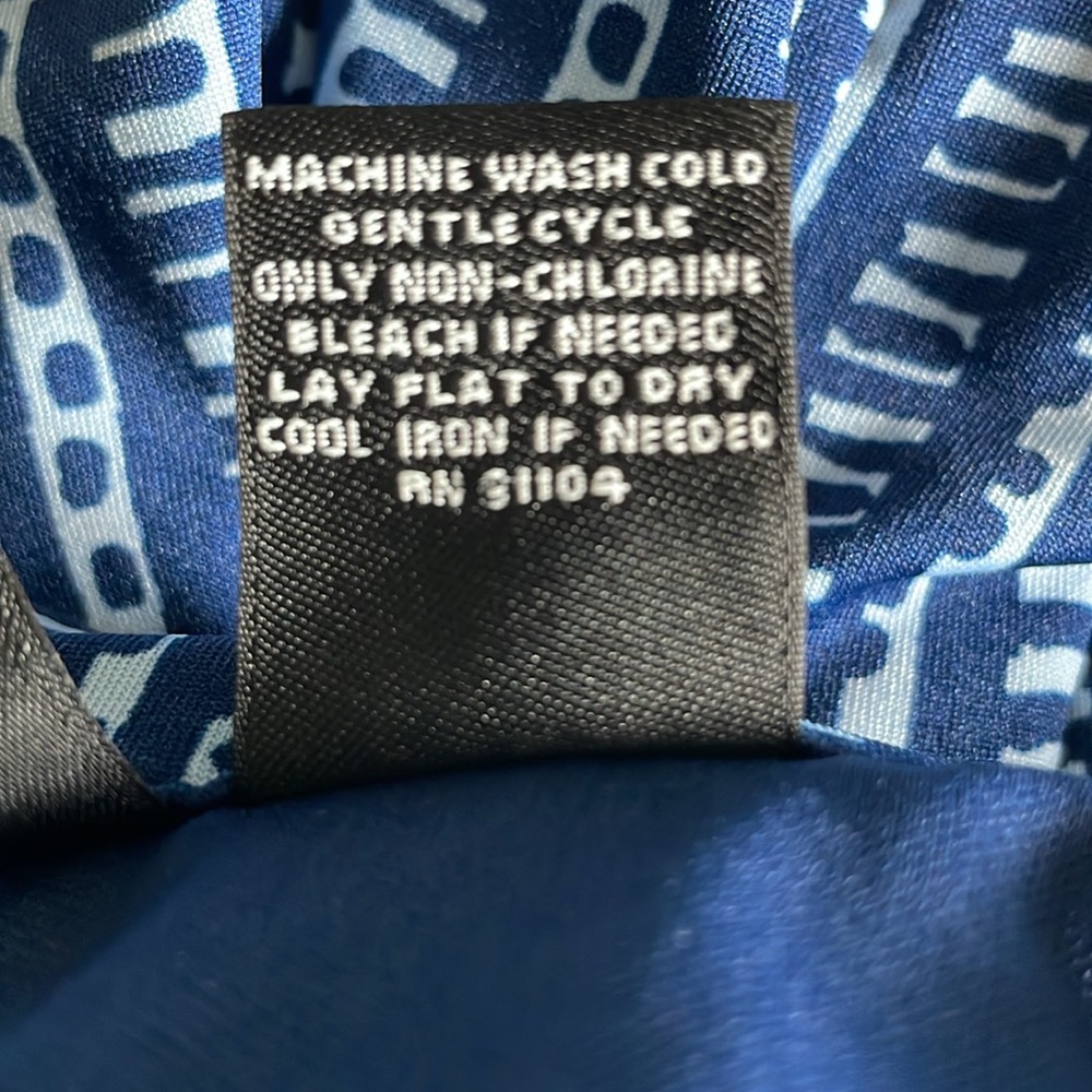 New Direction faux wrap around jumpsuit - Picture 6 of 6